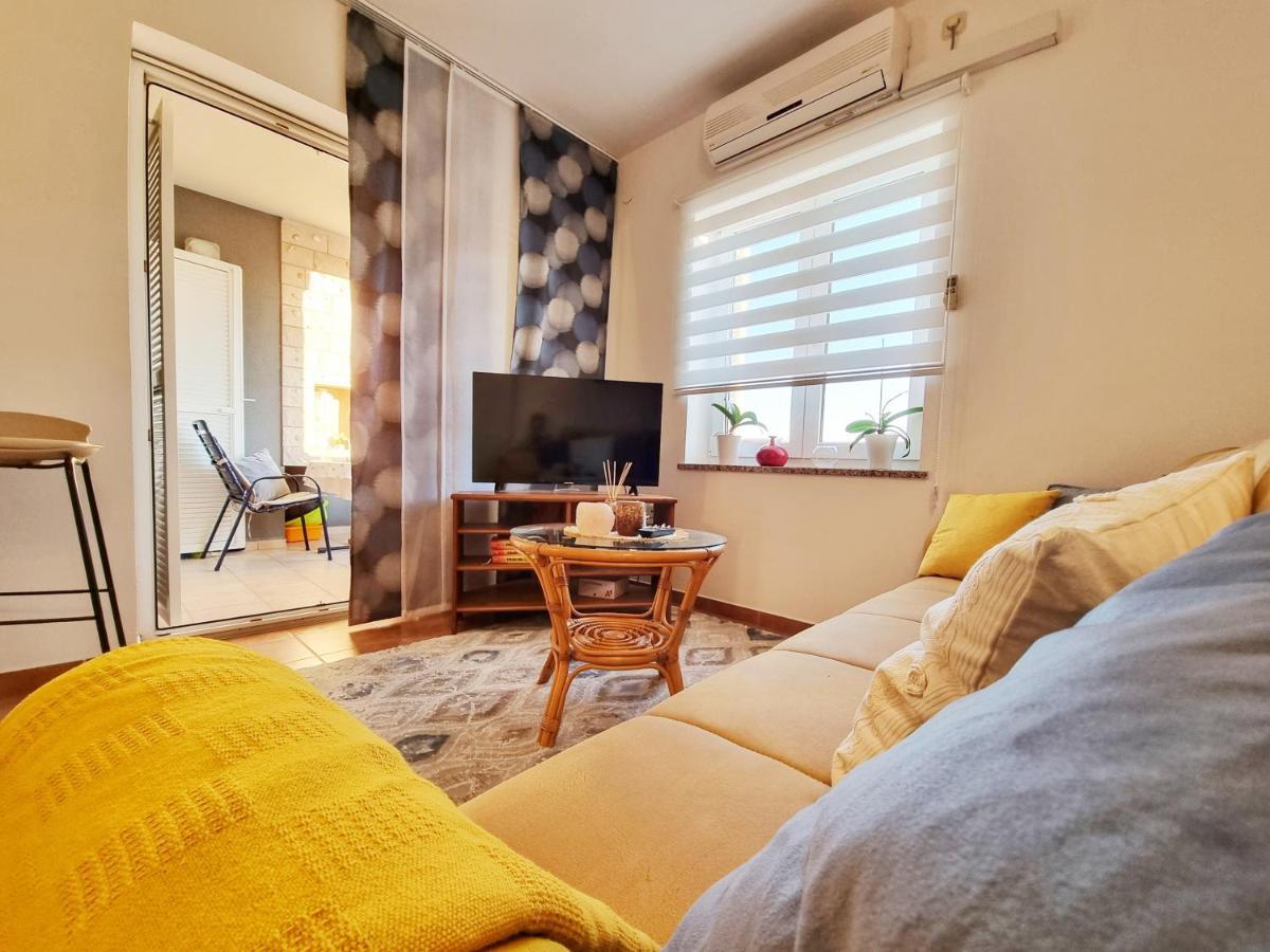Appartement Deluxe Novalja Extérieur photo